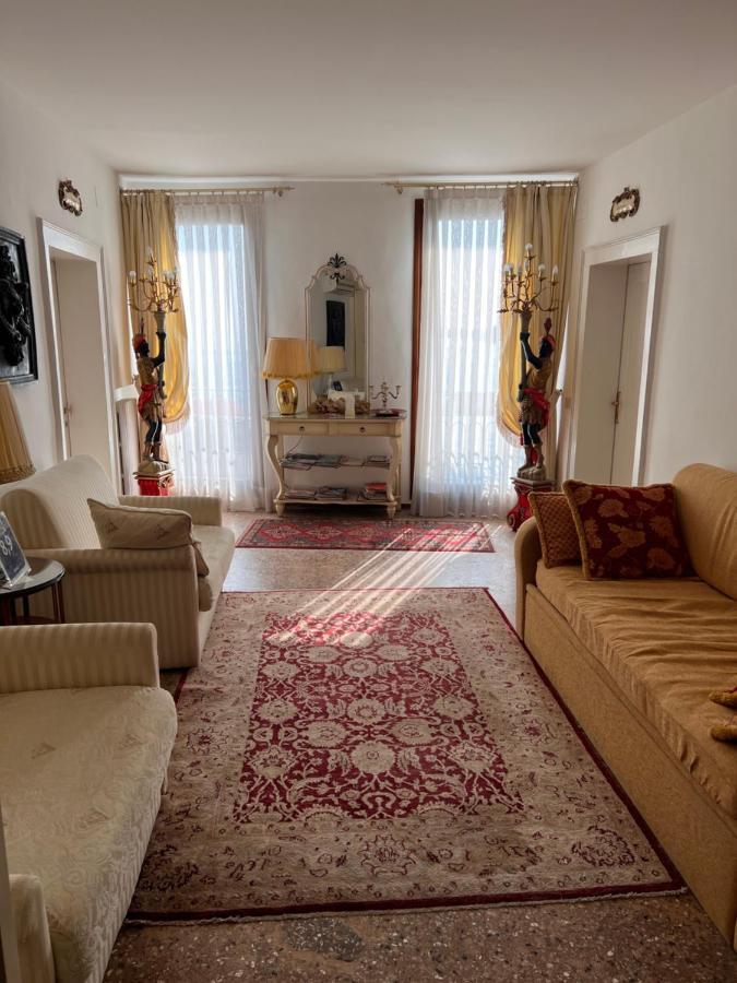 ヴェネツィア B＆B　ラ　コルテ　デイ　ドージ Bed & Breakfast エクステリア 写真